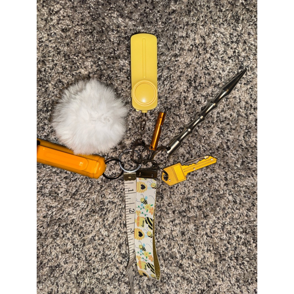 Women's Unbranded Keychain One Size Yellow self defense items - Picture 1 of 6